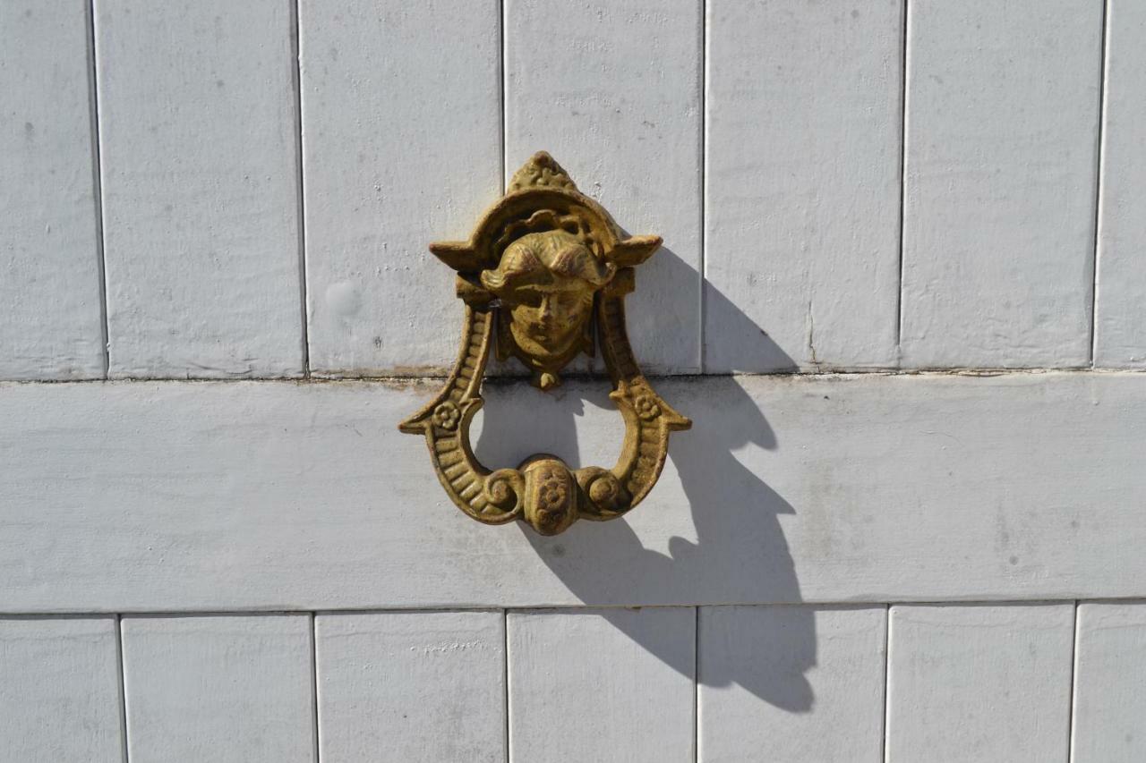 La Maison Des Buis Falaise  Exterior photo